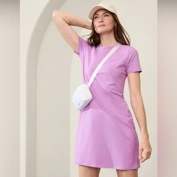 Athleta essential tee dress - Picture 1 of 6